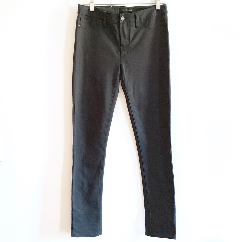 𝒩𝑒𝓌 ! Calvin Klein Skinny Jeans